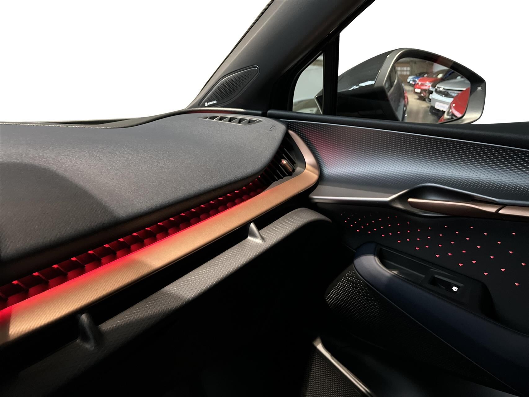 Billede af Cupra Tavascan EL VZ Adrenaline 4X4 340HK 5d Aut.