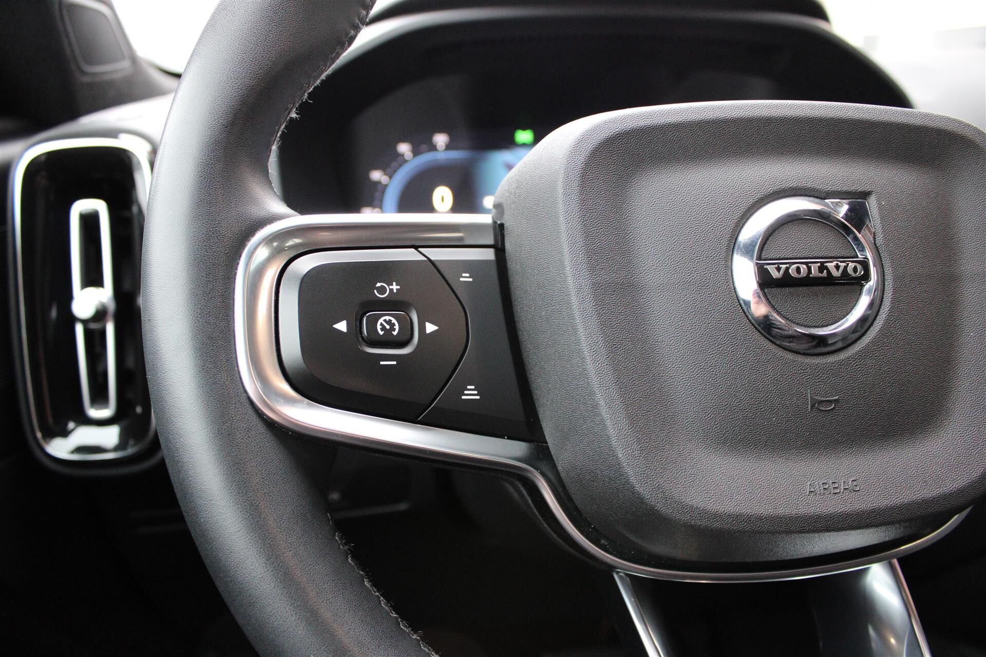 Billede af Volvo C40 P6 Recharge Plus 231HK 4d Aut.