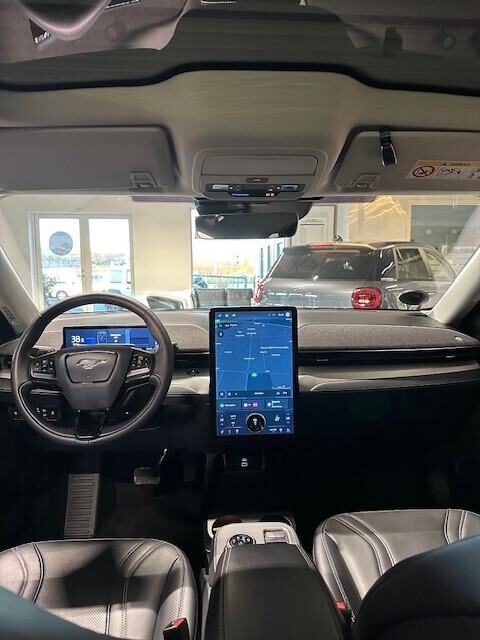 Billede af Ford Mustang Mach-E EL UR 294HK 5d Aut.