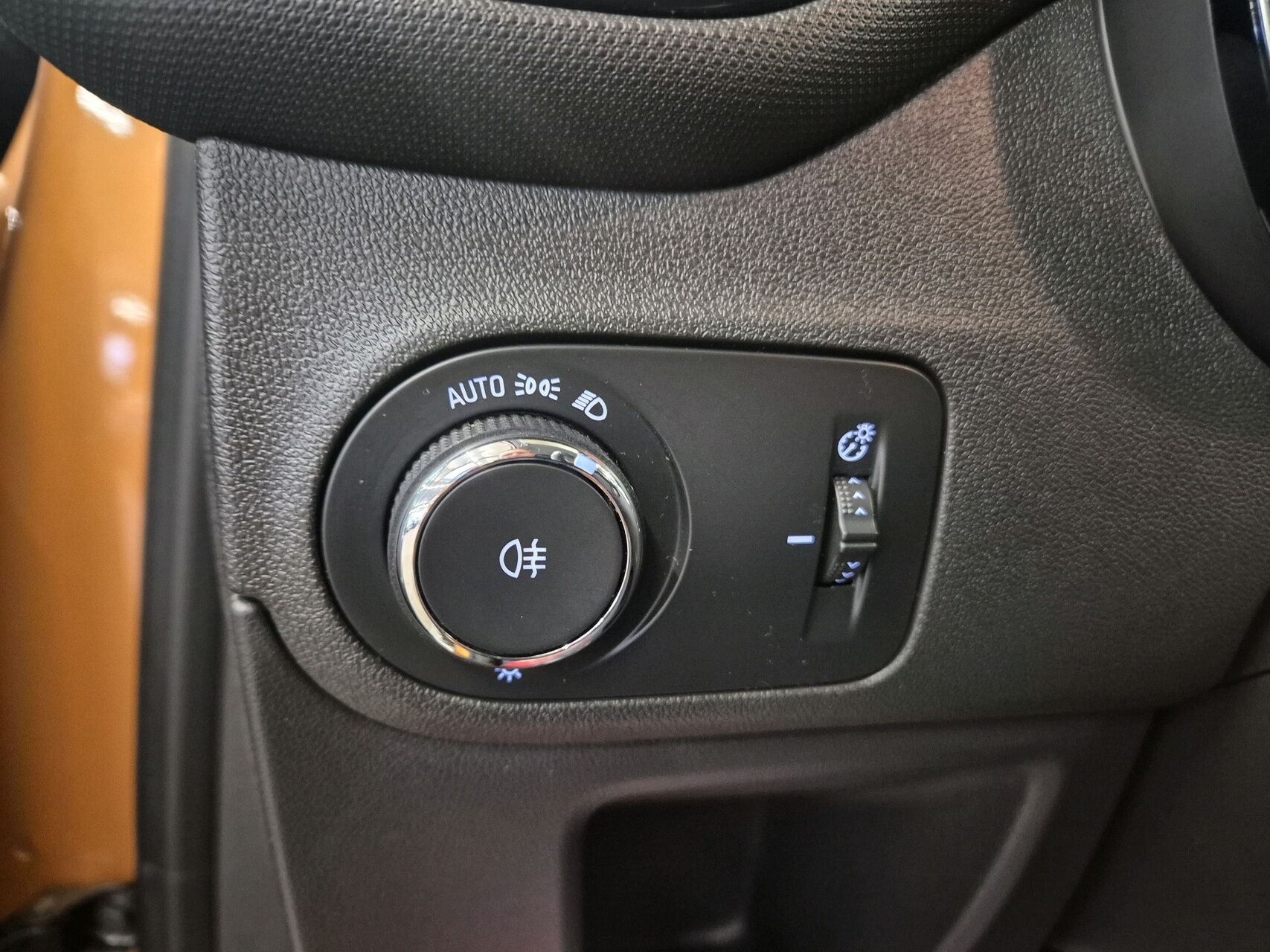 Billede af Opel Crossland X 1,2 Enjoy 81HK 5d