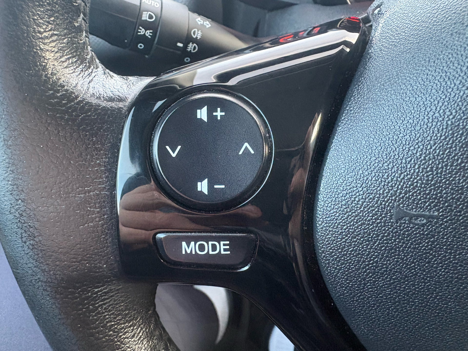 Billede af Peugeot 108 1,0 e-Vti Infinity M 72HK 5d