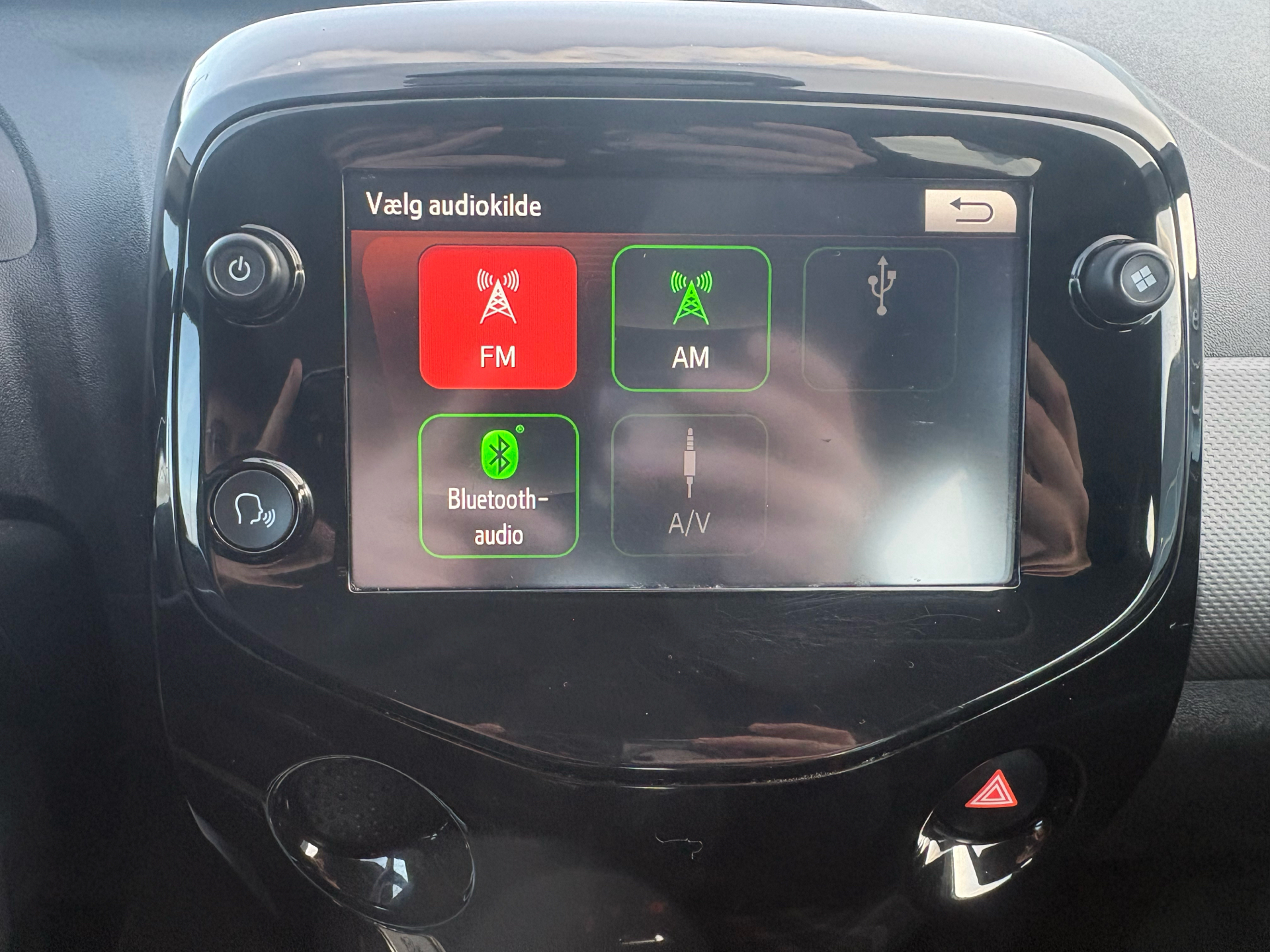 Billede af Peugeot 108 1,0 e-Vti Infinity M 72HK 5d