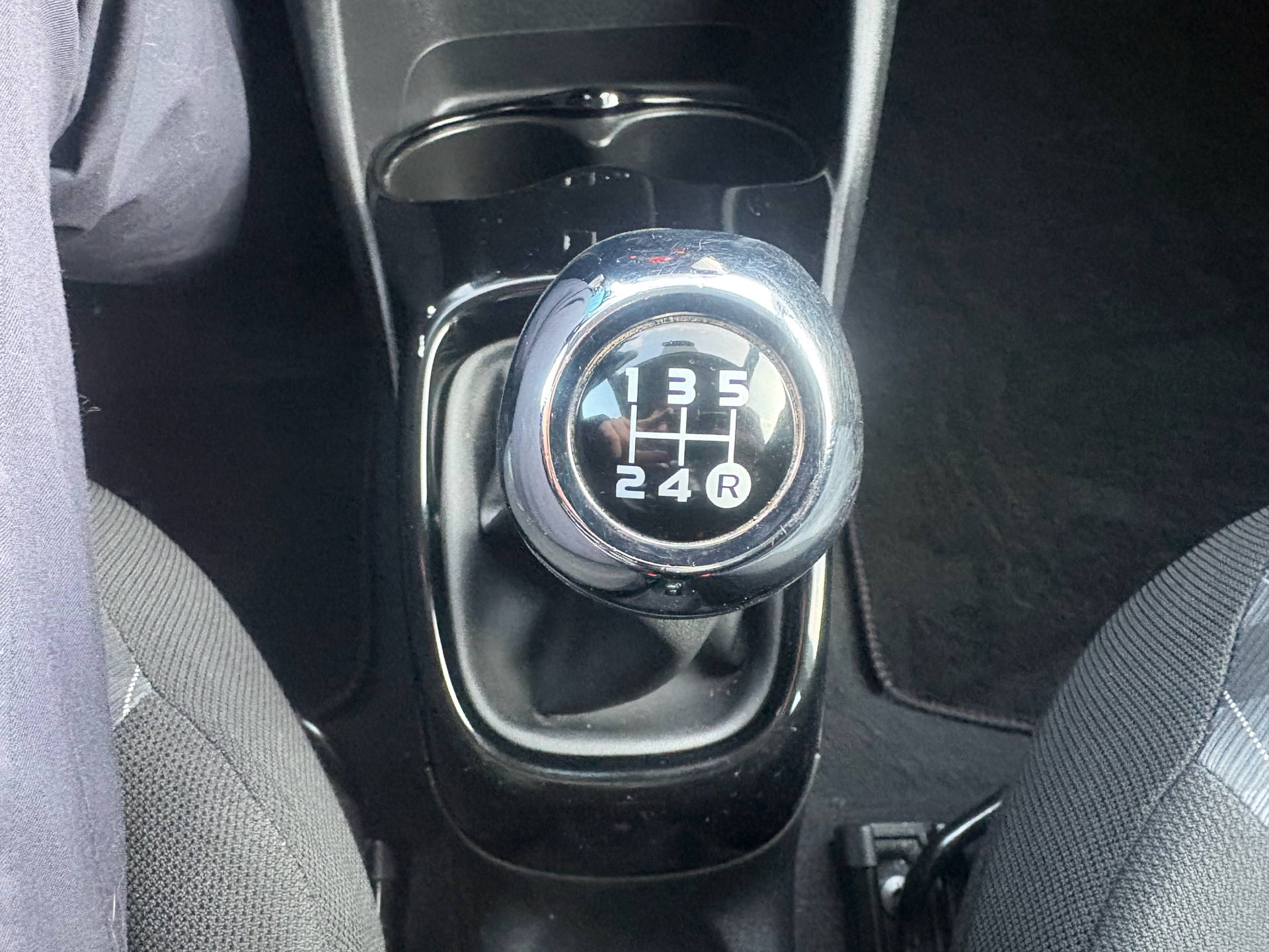 Billede af Peugeot 108 1,0 e-Vti Infinity M 72HK 5d