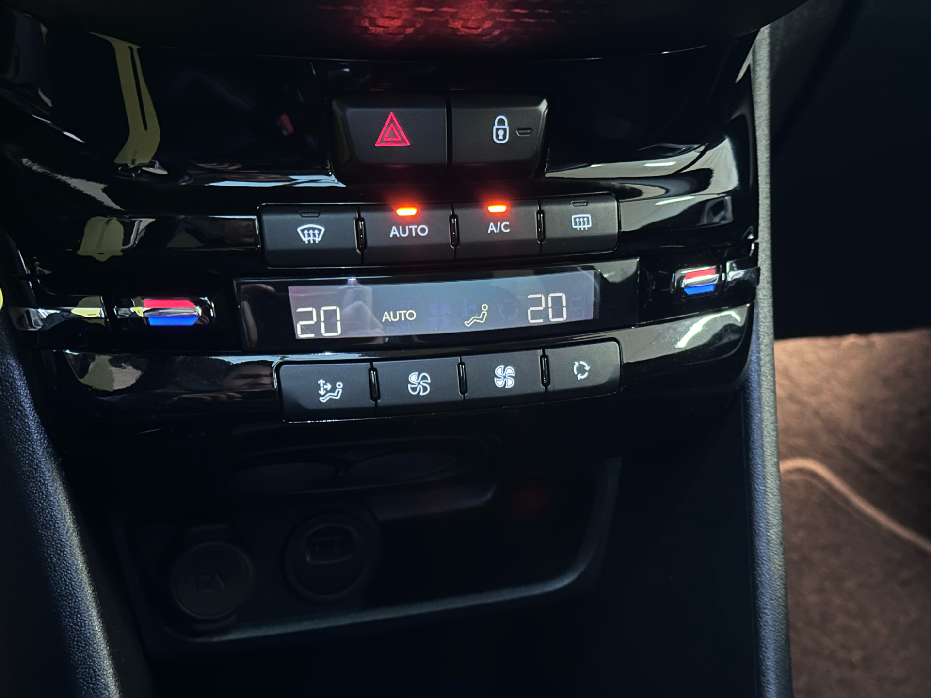 Billede af Peugeot 2008 1,5 BlueHDi Velvet 100HK 5d 6g