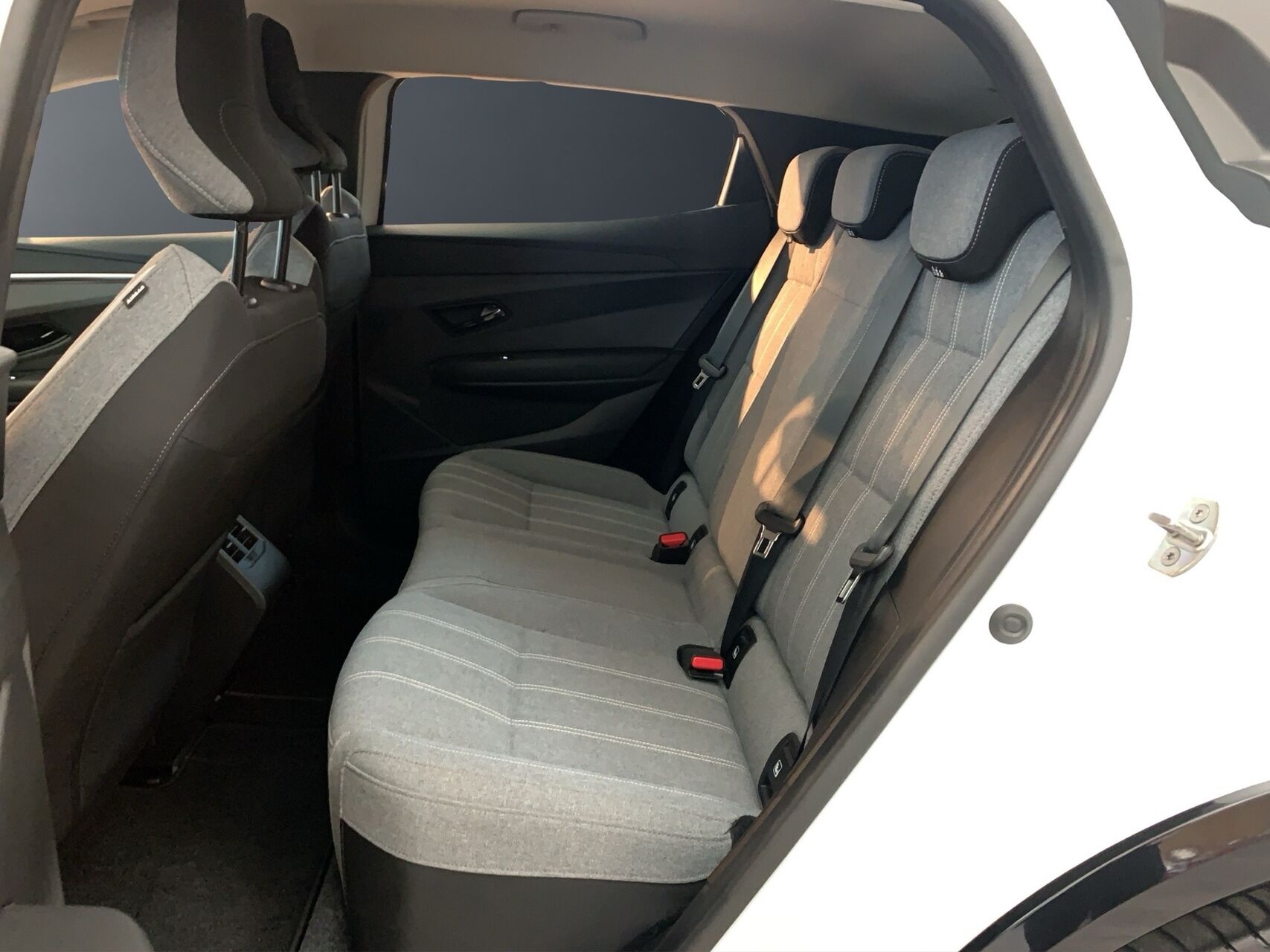 Billede af Renault Mégane E-TECH Equilibre 220HK 5d Aut.