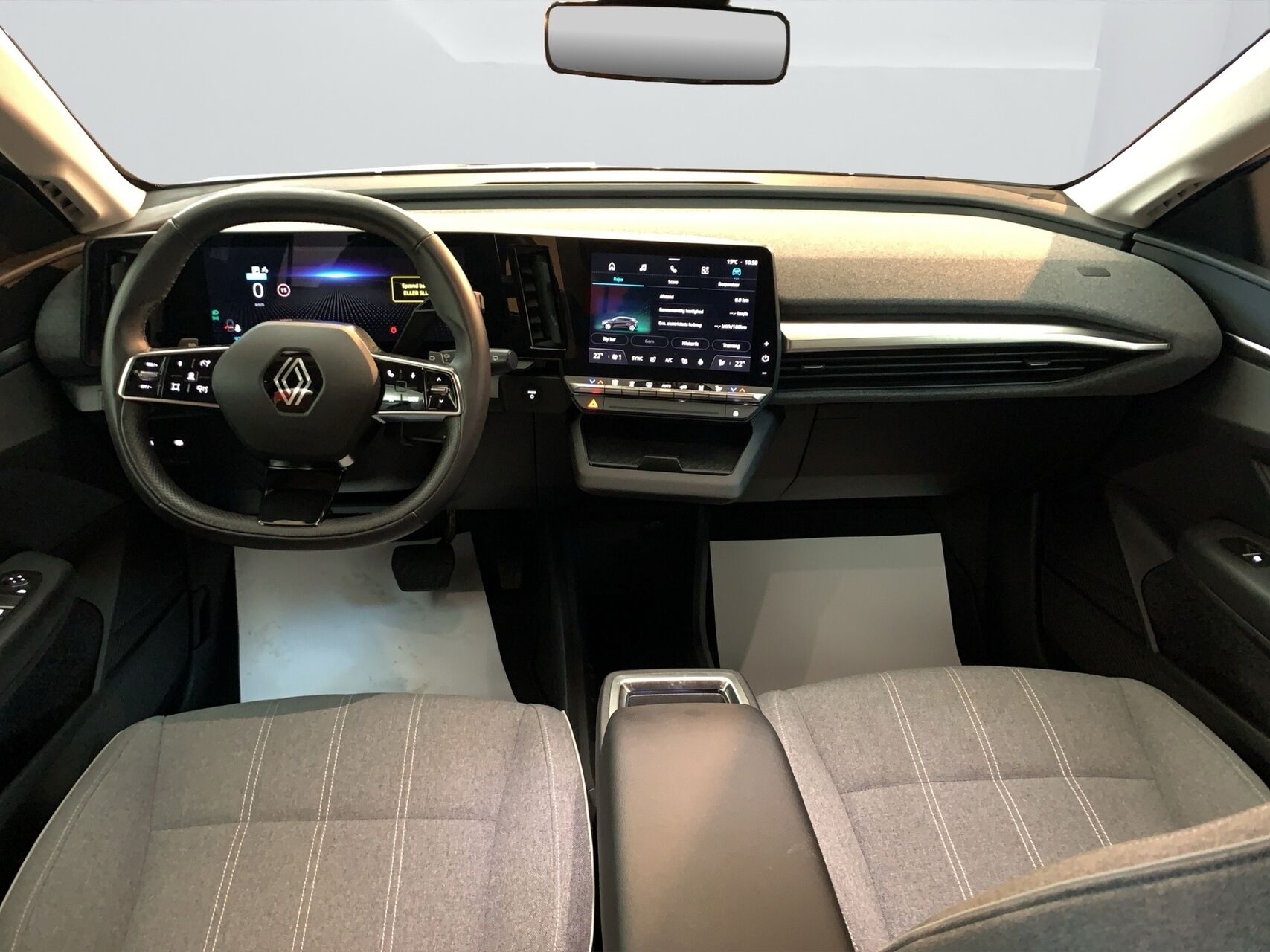 Billede af Renault Mégane E-TECH Equilibre 220HK 5d Aut.