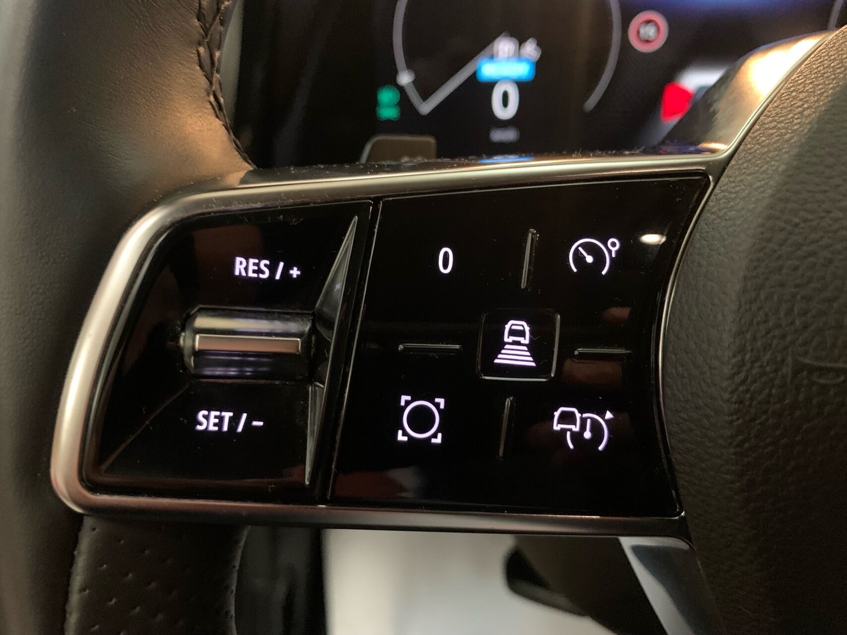 Billede af Renault Mégane E-TECH Equilibre 220HK 5d Aut.