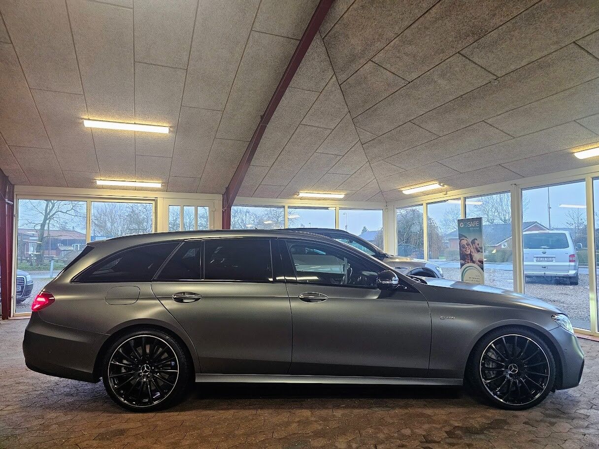 Billede af Mercedes-Benz E43 AMG T 3,0 V6 4Matic 9G-Tronic 401HK Stc Aut.