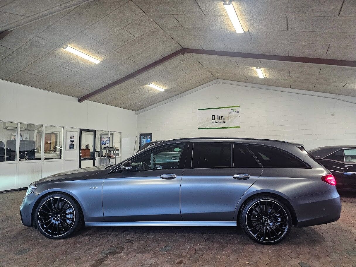 Billede af Mercedes-Benz E43 AMG T 3,0 V6 4Matic 9G-Tronic 401HK Stc Aut.