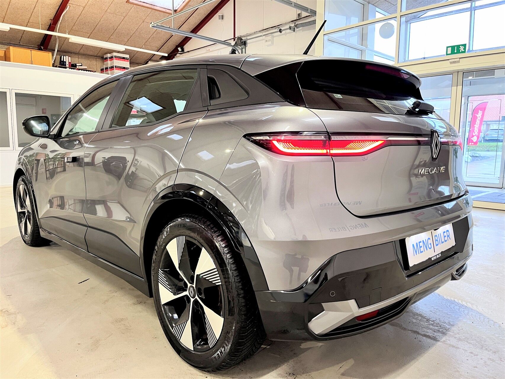 Billede af Renault Mégane E-TECH Equilibre 220HK 5d Aut.