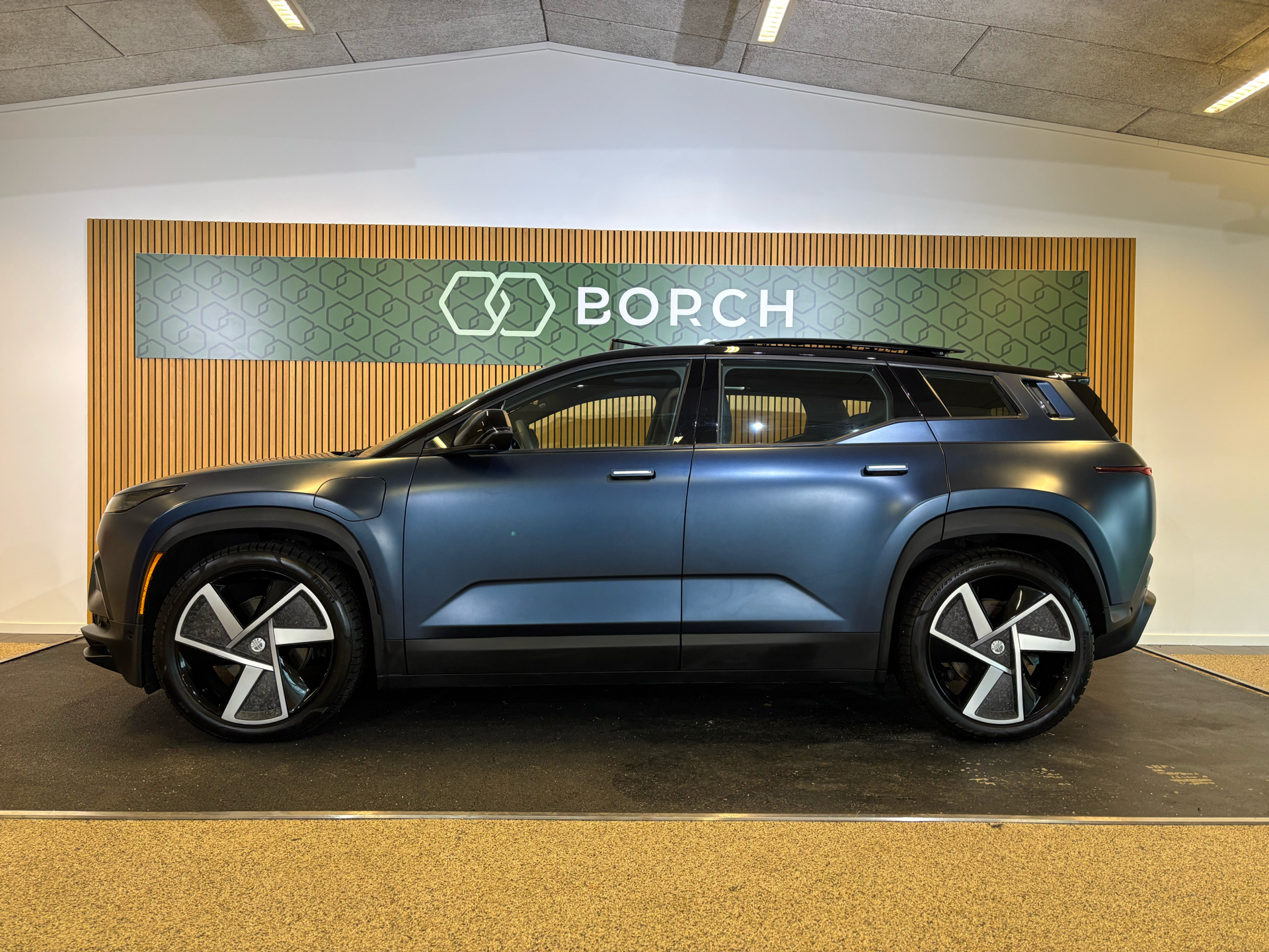 Billede af Fisker Ocean EL One 4x4 557HK 5d Aut.