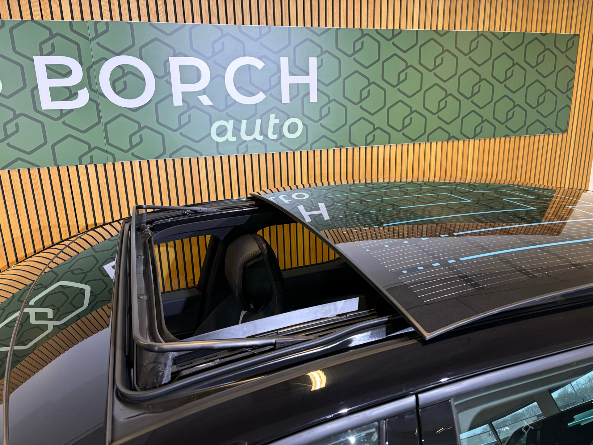 Billede af Fisker Ocean EL One 4x4 557HK 5d Aut.