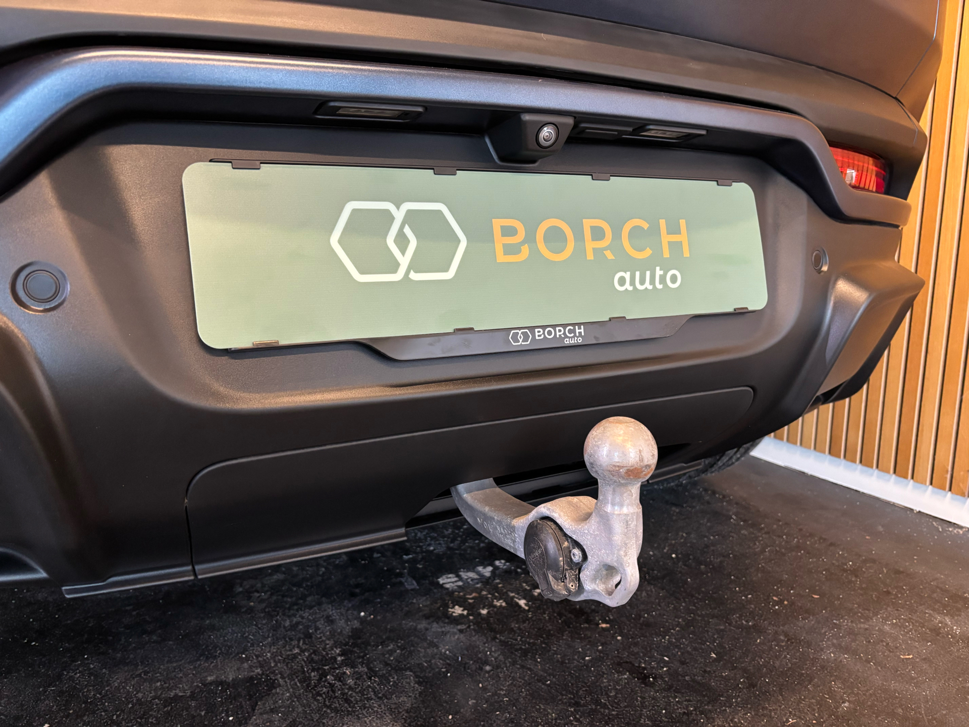 Billede af Fisker Ocean EL One 4x4 557HK 5d Aut.