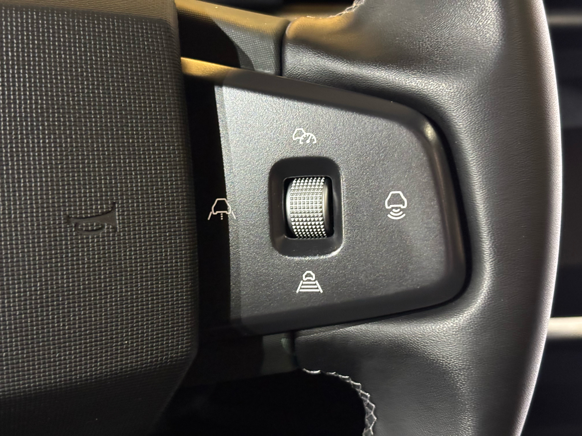 Billede af Fisker Ocean EL One 4x4 557HK 5d Aut.