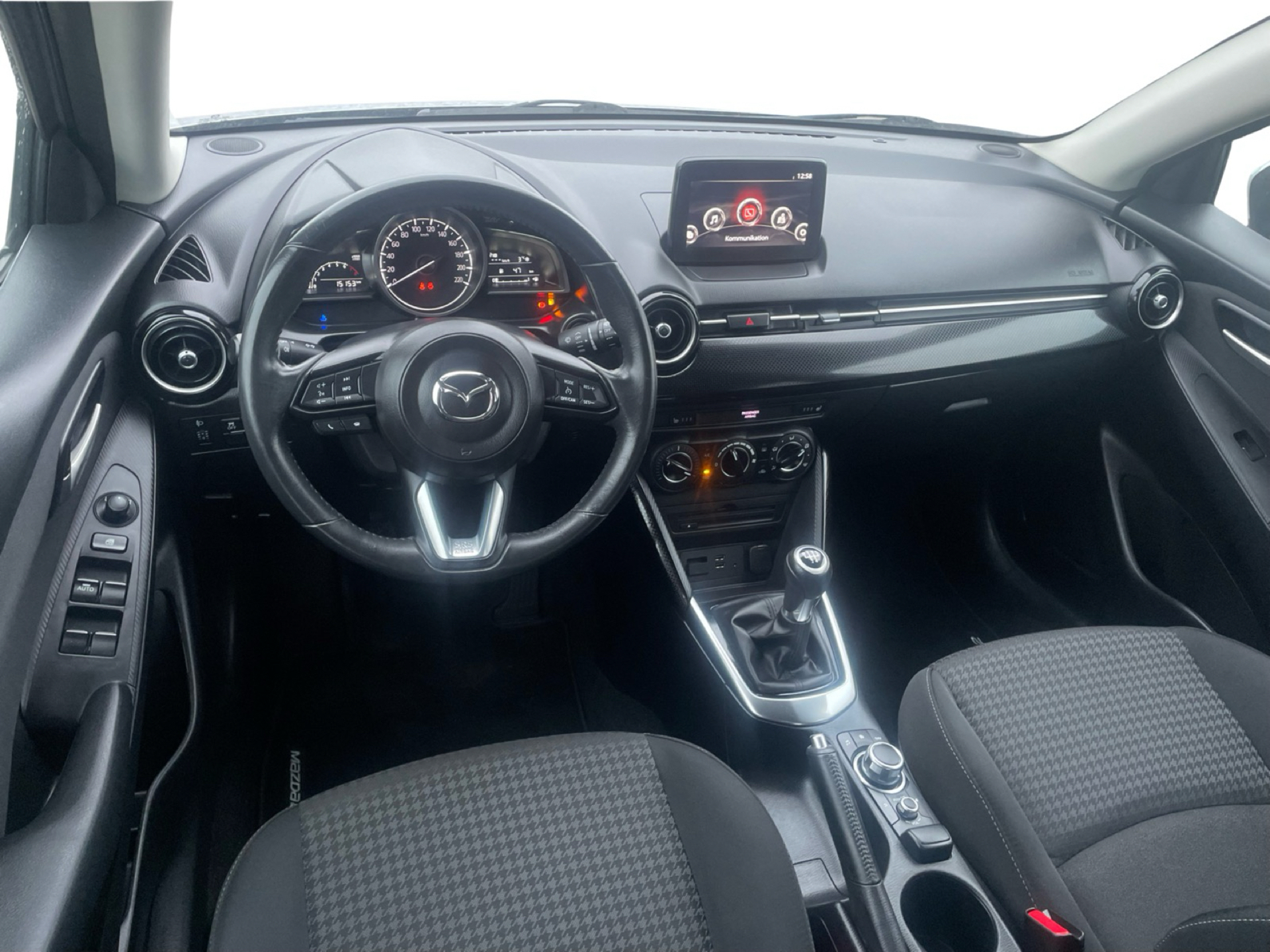 Billede af Mazda 2 1,5 Skyactiv-G Niseko 90HK 5d