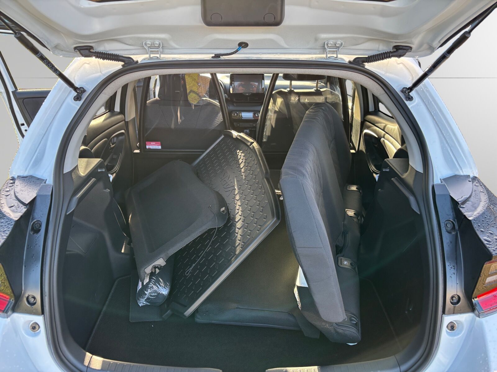 Billede af Toyota Yaris 1,5 Hybrid Style Comfort 116HK 5d Trinl. Gear