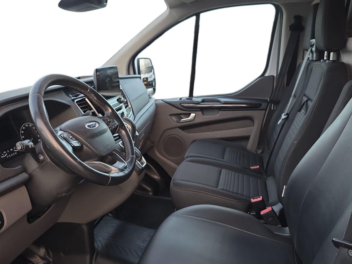 Billede af Ford Transit Custom 300 L2H1 2,0 TDCi Limited 170HK Van 6g Aut.