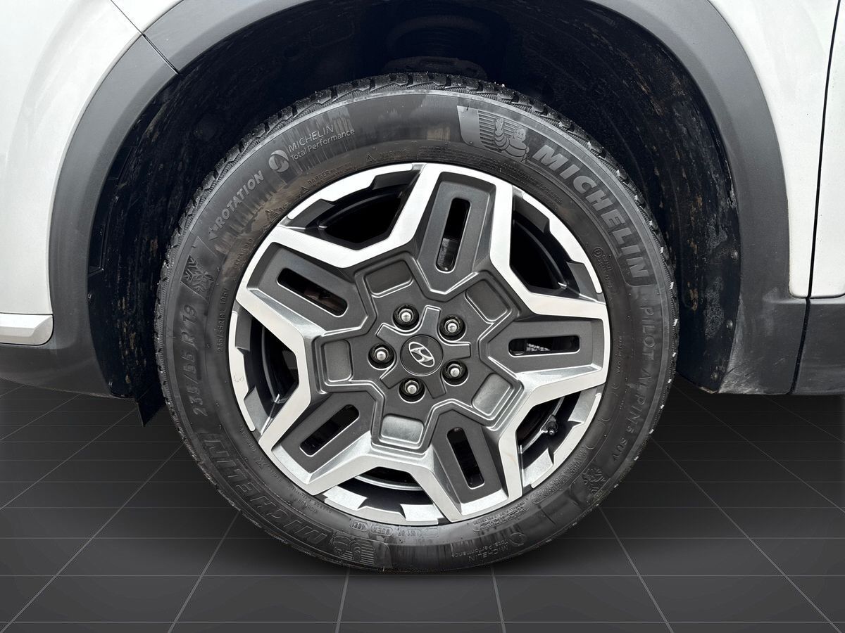 Billede af Hyundai Santa Fe 1,6 T-GDI  Plugin-hybrid Essential 4WD 265HK 5d 6g Aut.