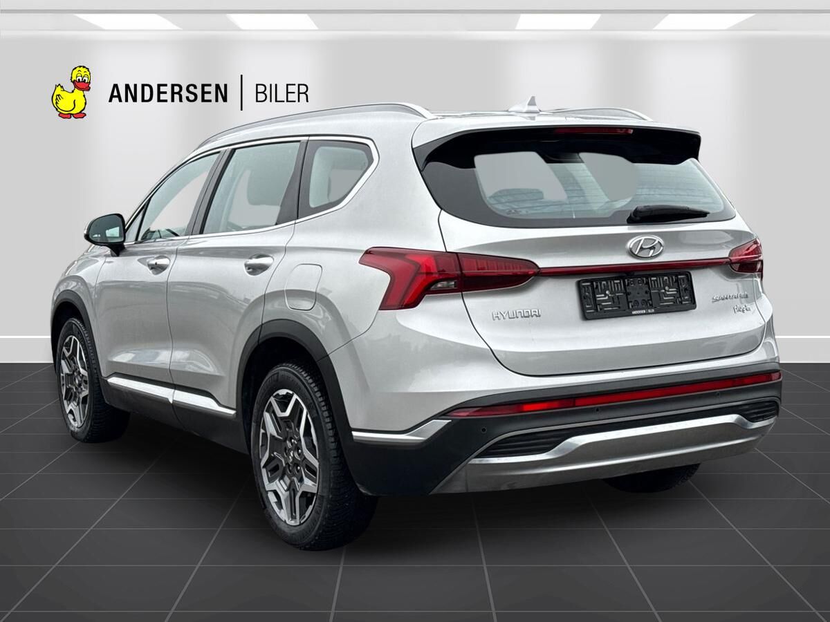 Billede af Hyundai Santa Fe 1,6 T-GDI  Plugin-hybrid Essential 4WD 265HK 5d 6g Aut.