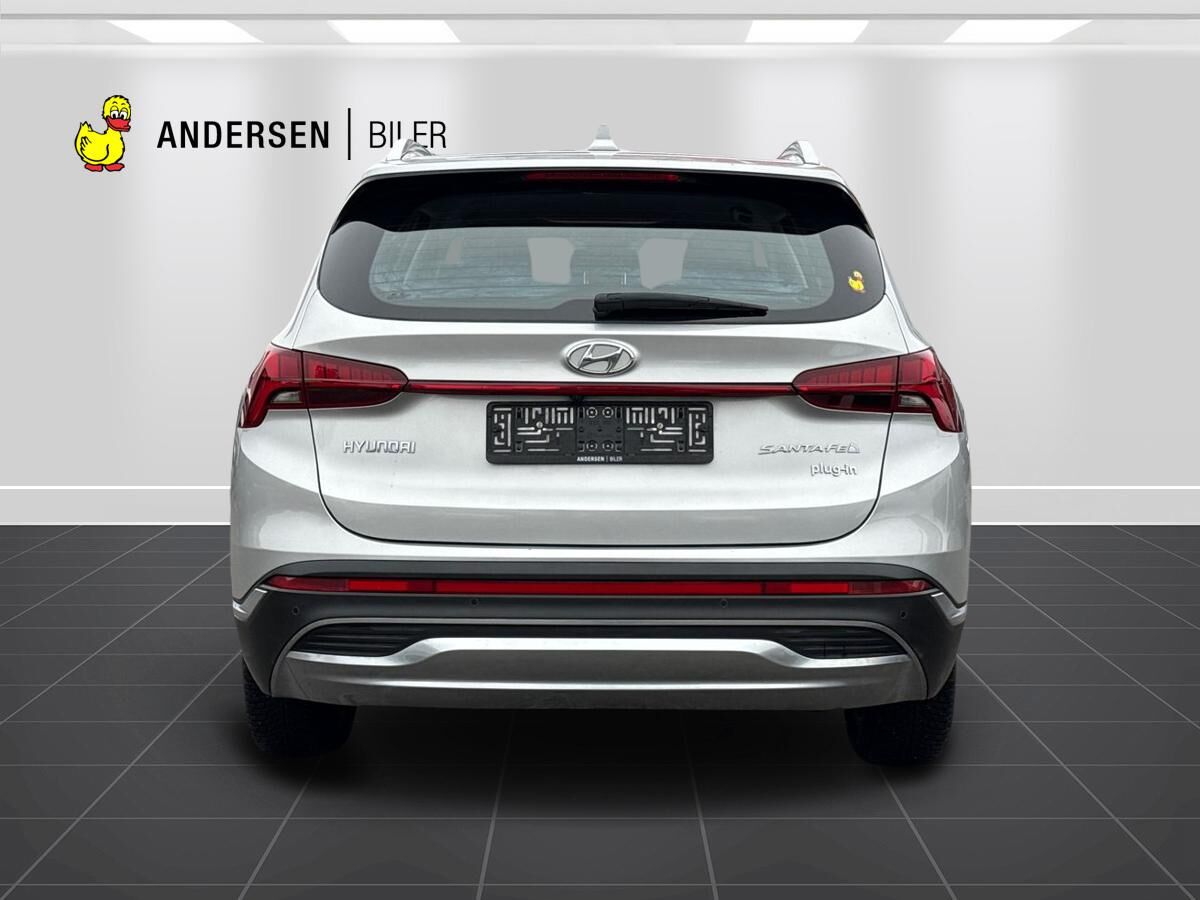 Billede af Hyundai Santa Fe 1,6 T-GDI  Plugin-hybrid Essential 4WD 265HK 5d 6g Aut.