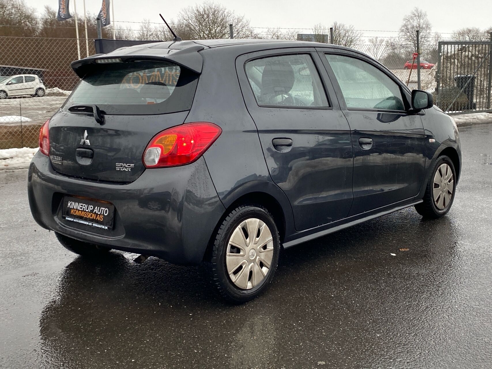 Billede af Mitsubishi Space Star 1,0 Inform 71HK 5d