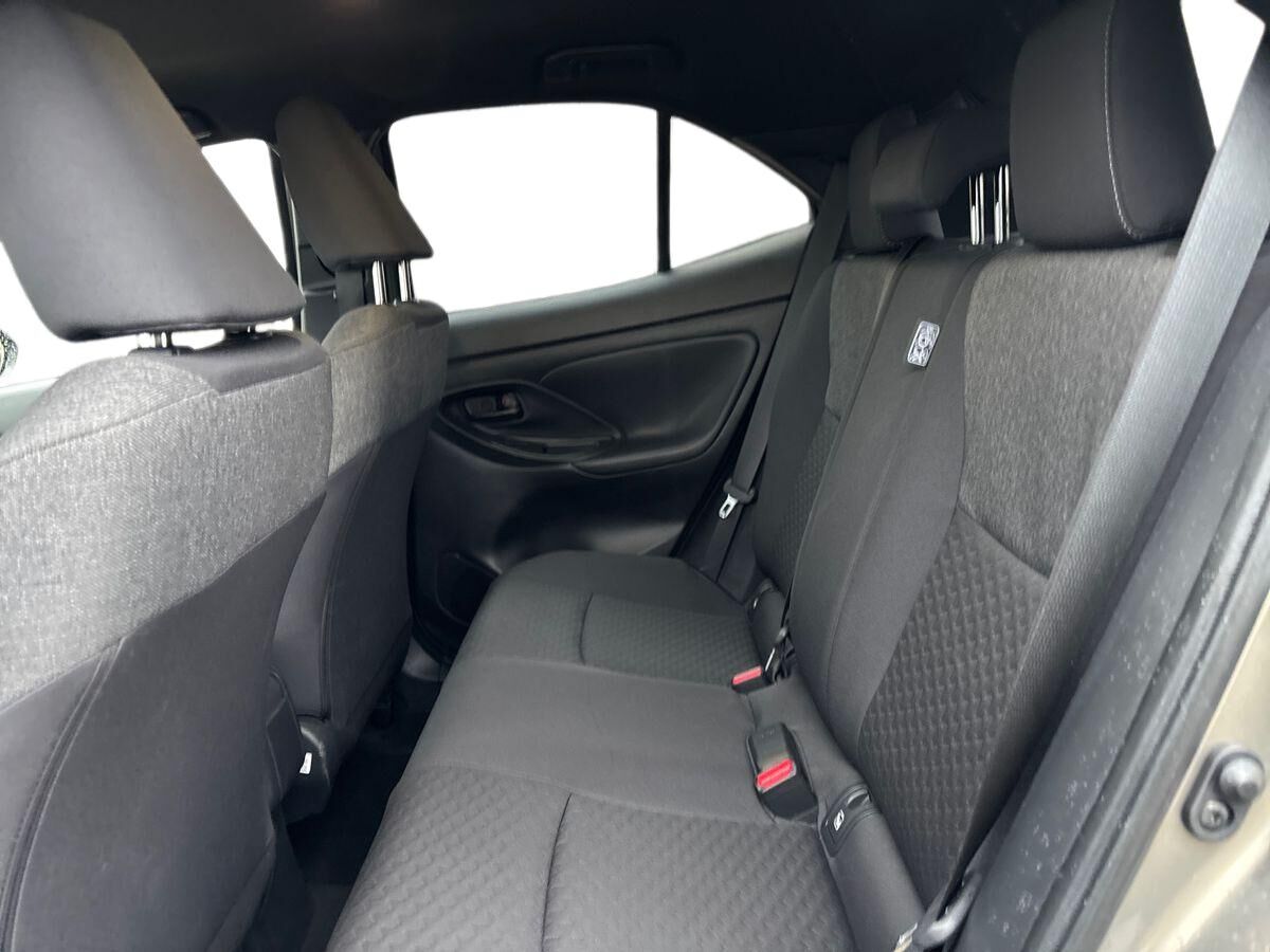 Billede af Toyota Yaris Cross 1,5 Hybrid Style Comfort 116HK 5d Trinl. Gear