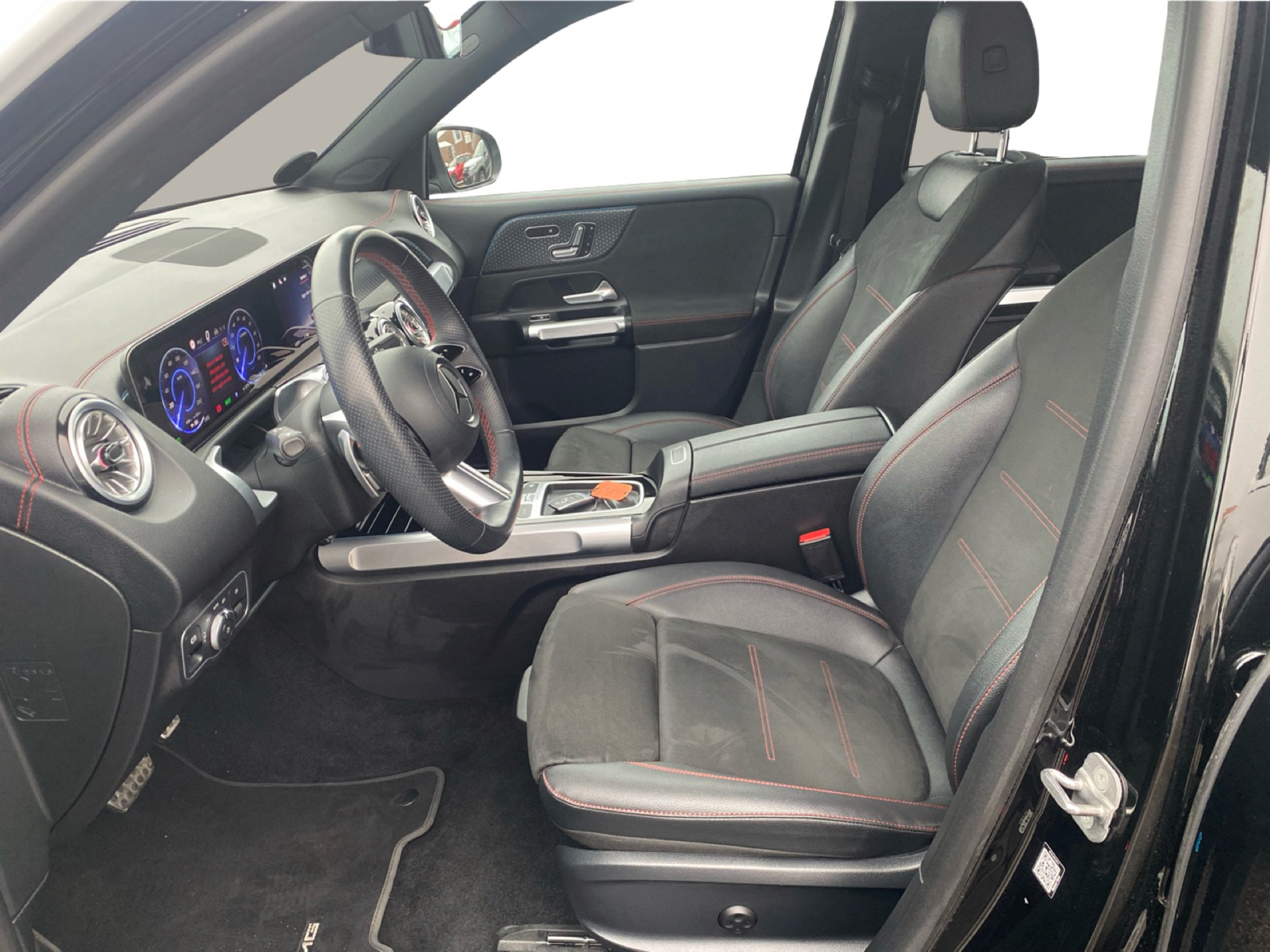 Billede af Mercedes-Benz EQB 250+ EL 190HK 5d Aut.