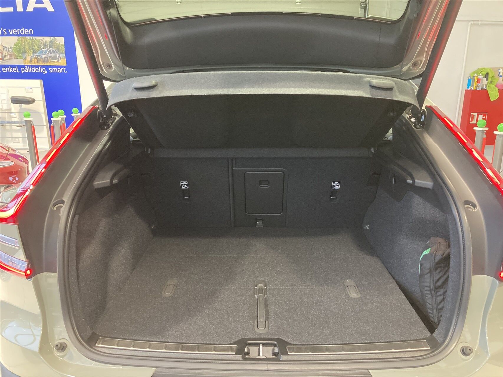 Billede af Volvo C40 P6 Recharge Ultimate 231HK 4d Aut.