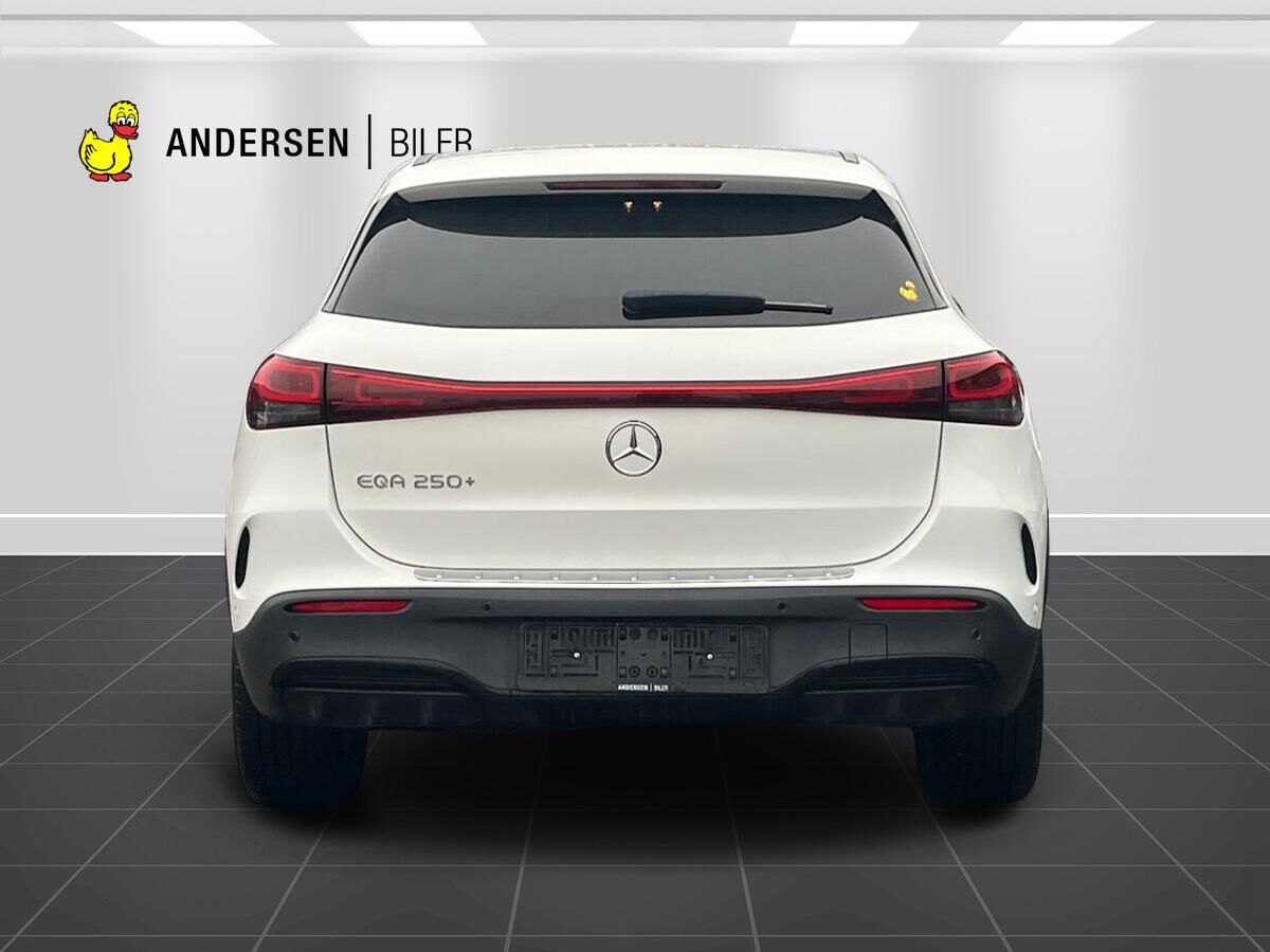 Billede af Mercedes-Benz EQA 250+ EL AMG Line 190HK 5d Aut.