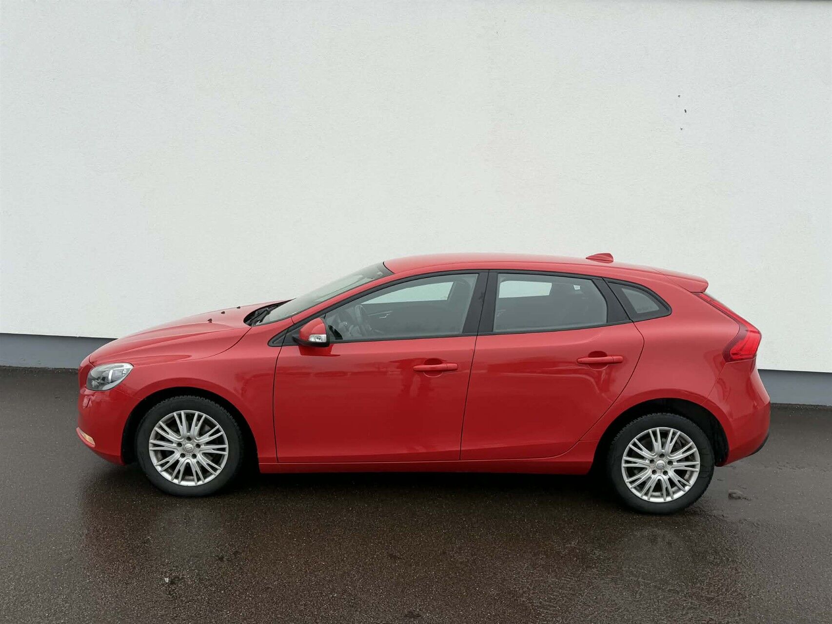 Billede af Volvo V40 2,0 D2 Eco Kinetic 120HK 5d 6g