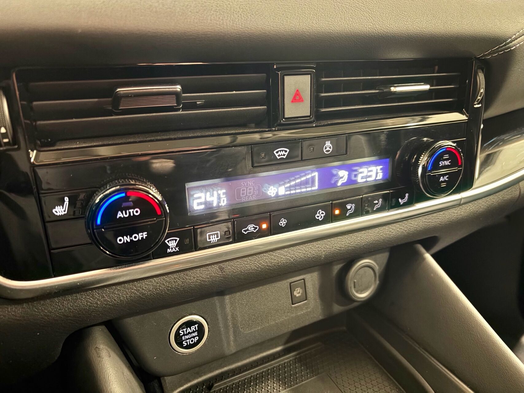 Billede af Nissan Qashqai 1,3 MHEV  Mild hybrid N-Connecta X-Tronic 158HK 5d 7g Aut.