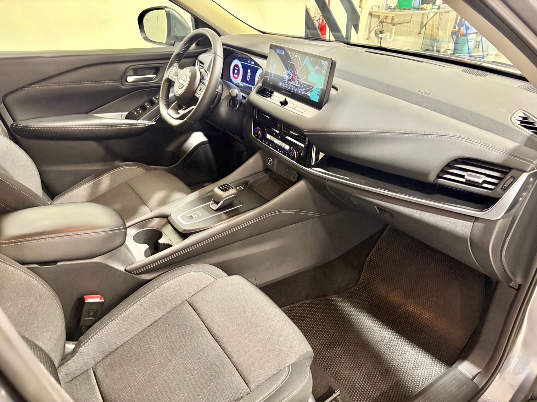 Billede af Nissan Qashqai 1,3 MHEV  Mild hybrid N-Connecta X-Tronic 158HK 5d 7g Aut.