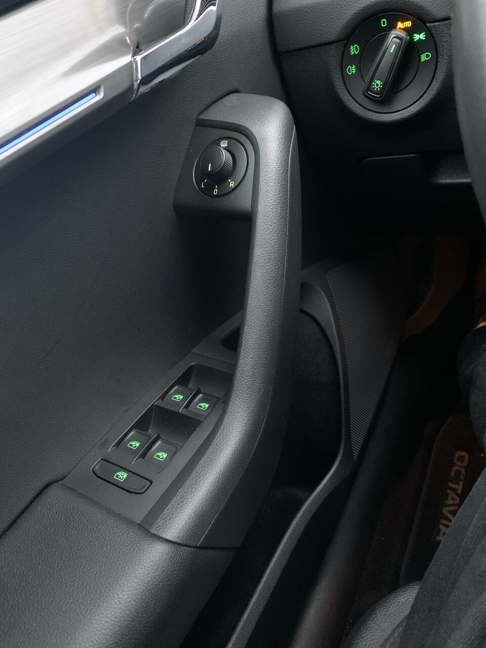 Billede af Skoda Octavia Combi 2,0 TDI Style DSG 150HK Stc 6g Aut.