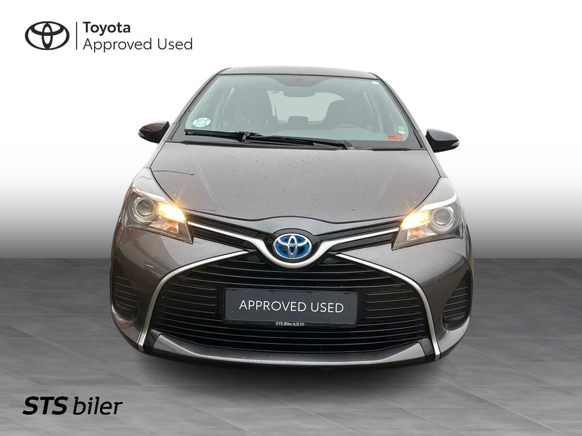 Billede af Toyota Yaris 1,5 Hybrid H2 E-CVT 100HK 5d Trinl. Gear