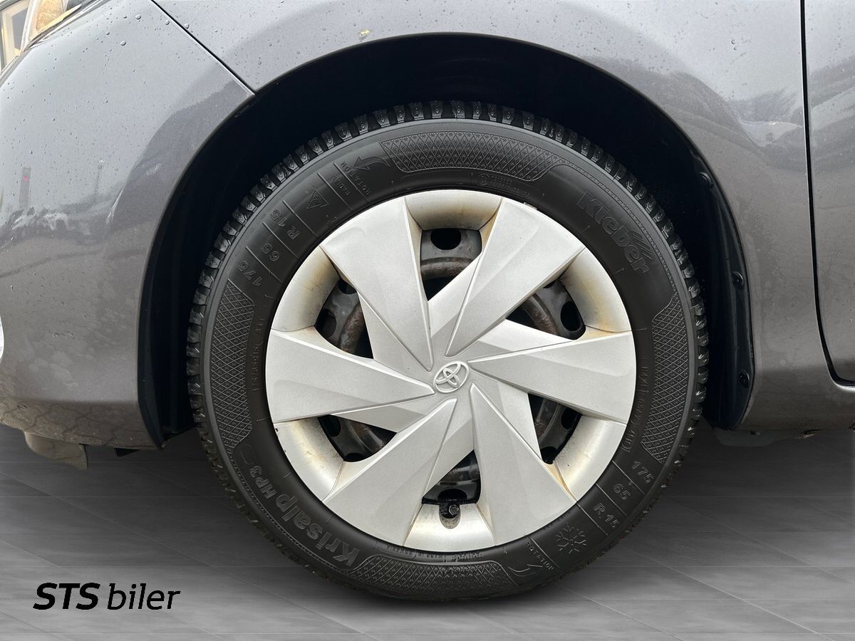 Billede af Toyota Yaris 1,5 Hybrid H2 E-CVT 100HK 5d Trinl. Gear