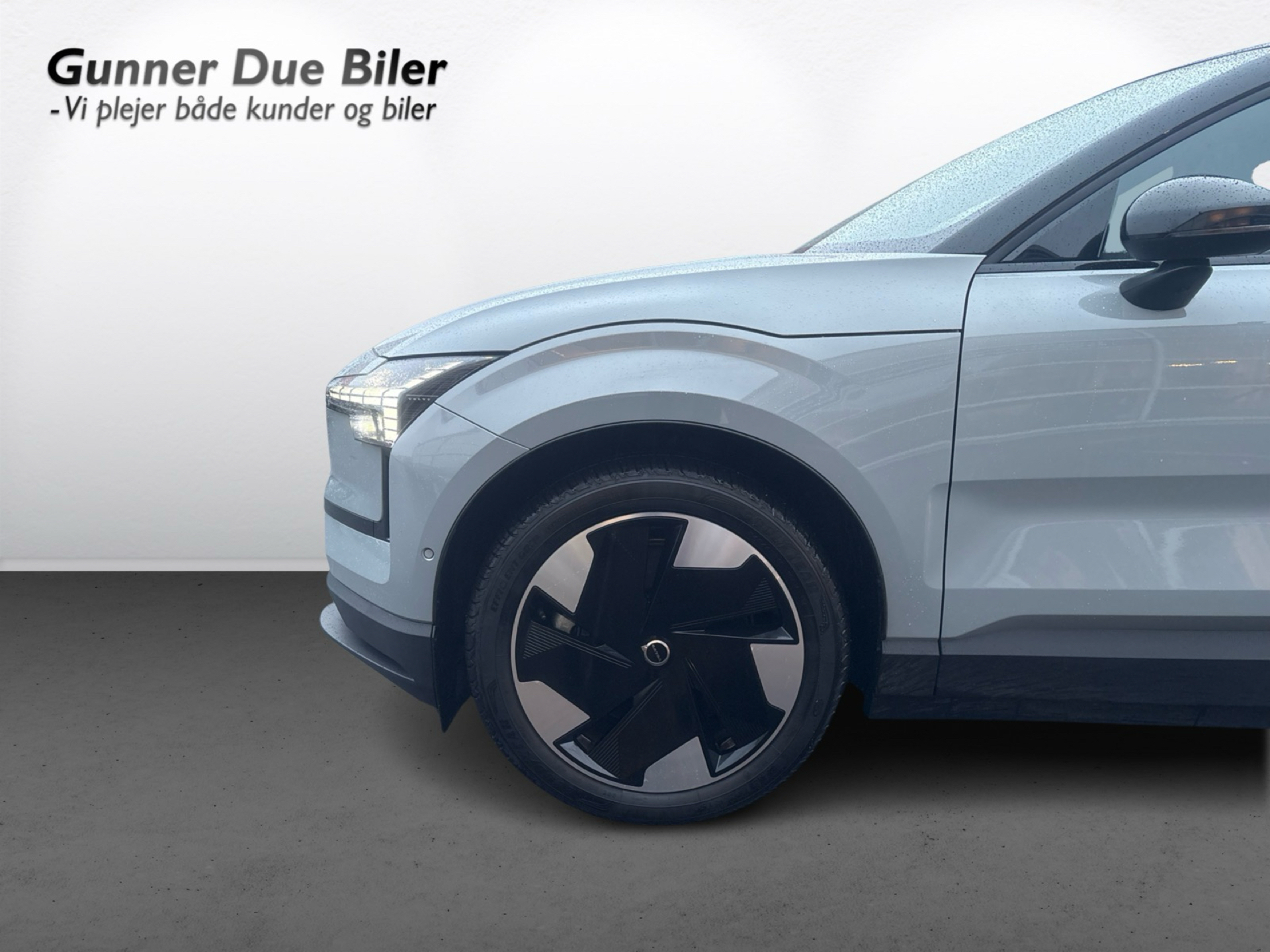 Billede af Volvo EX30 Twin Motor Performance Ultra AWD 428HK 5d Aut.