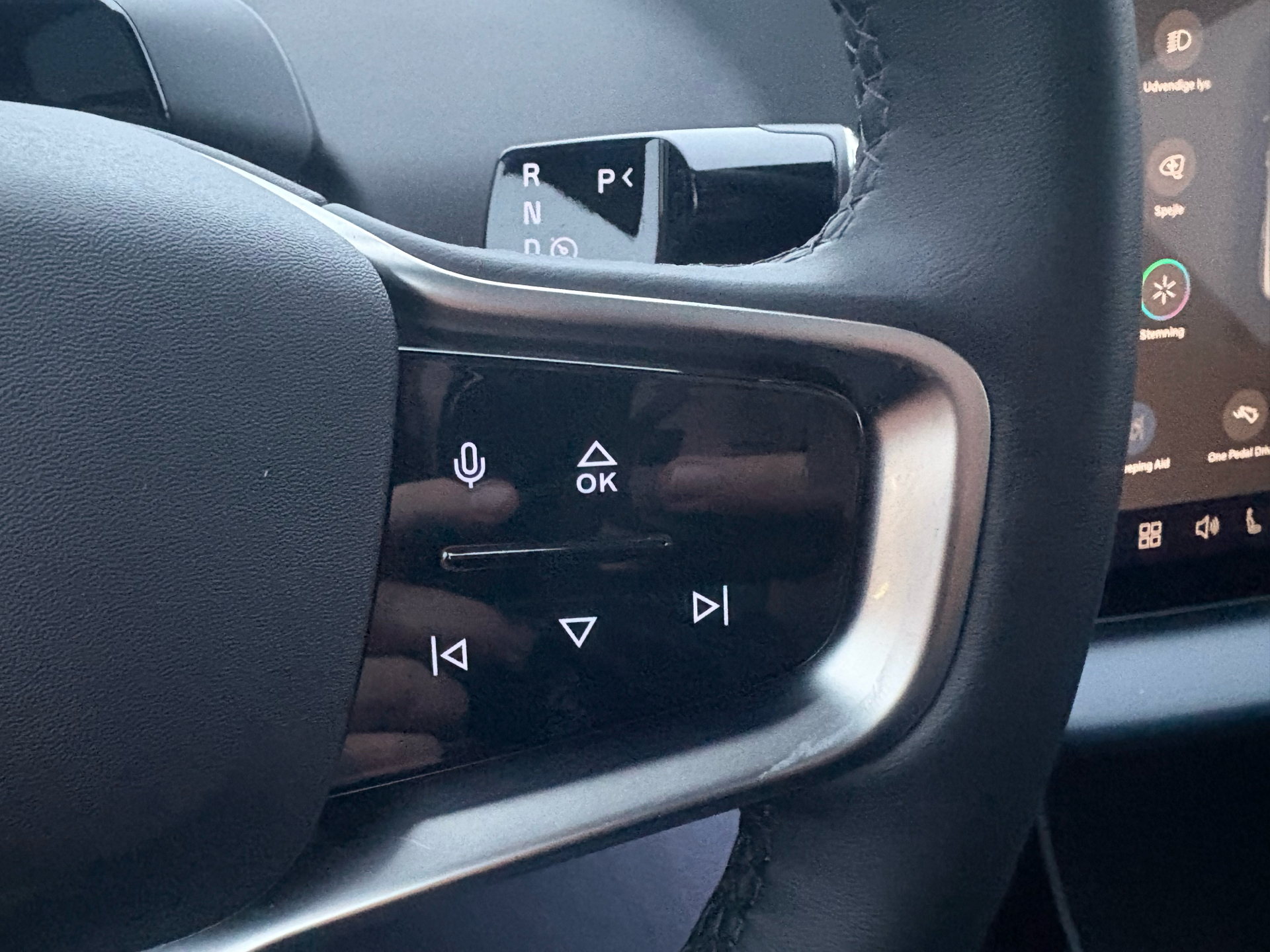 Billede af Volvo EX30 Twin Motor Performance Ultra AWD 428HK 5d Aut.