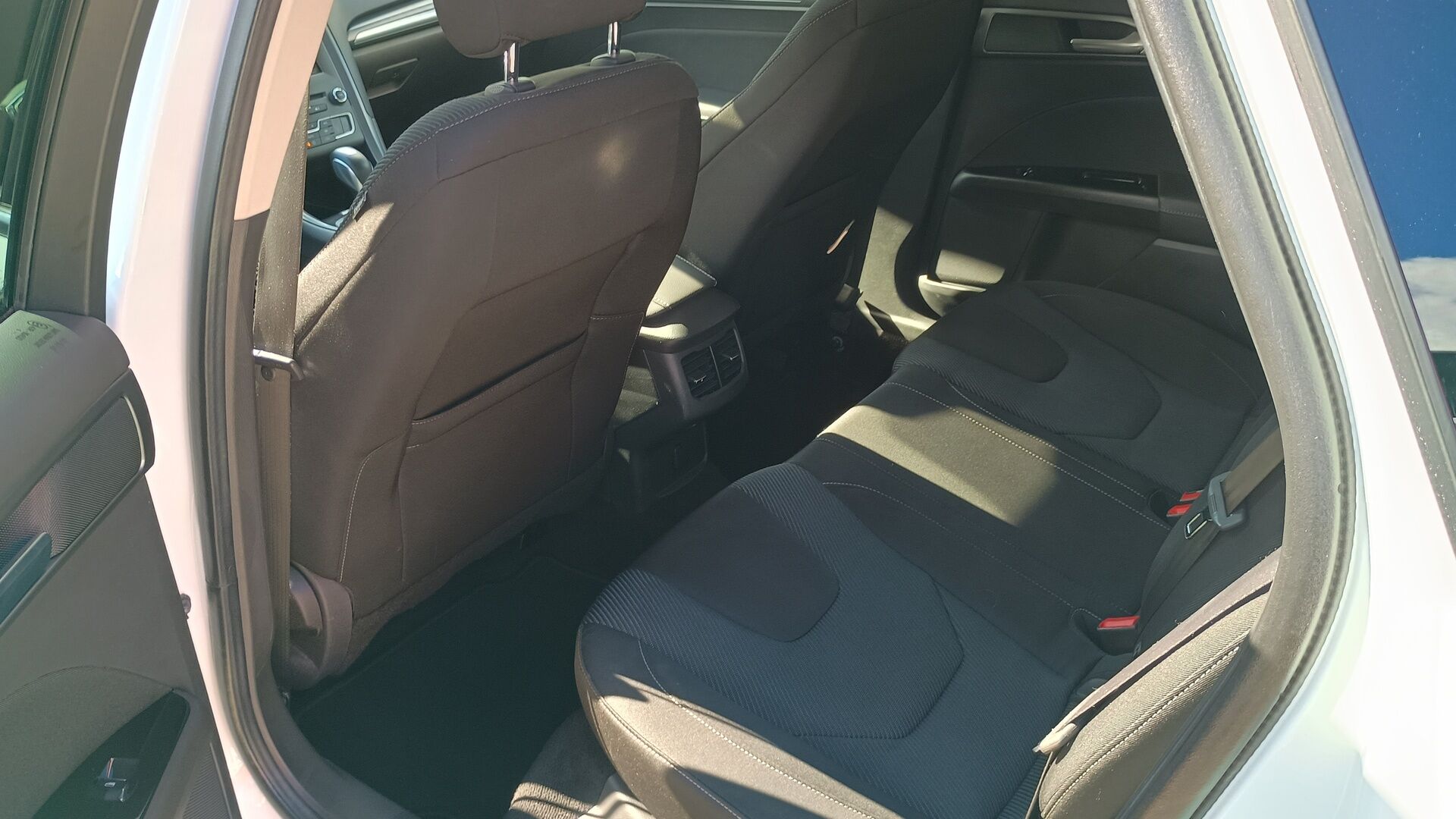 Billede af Ford Mondeo 1,5 EcoBoost Titanium Attack 160HK Stc 6g Aut.