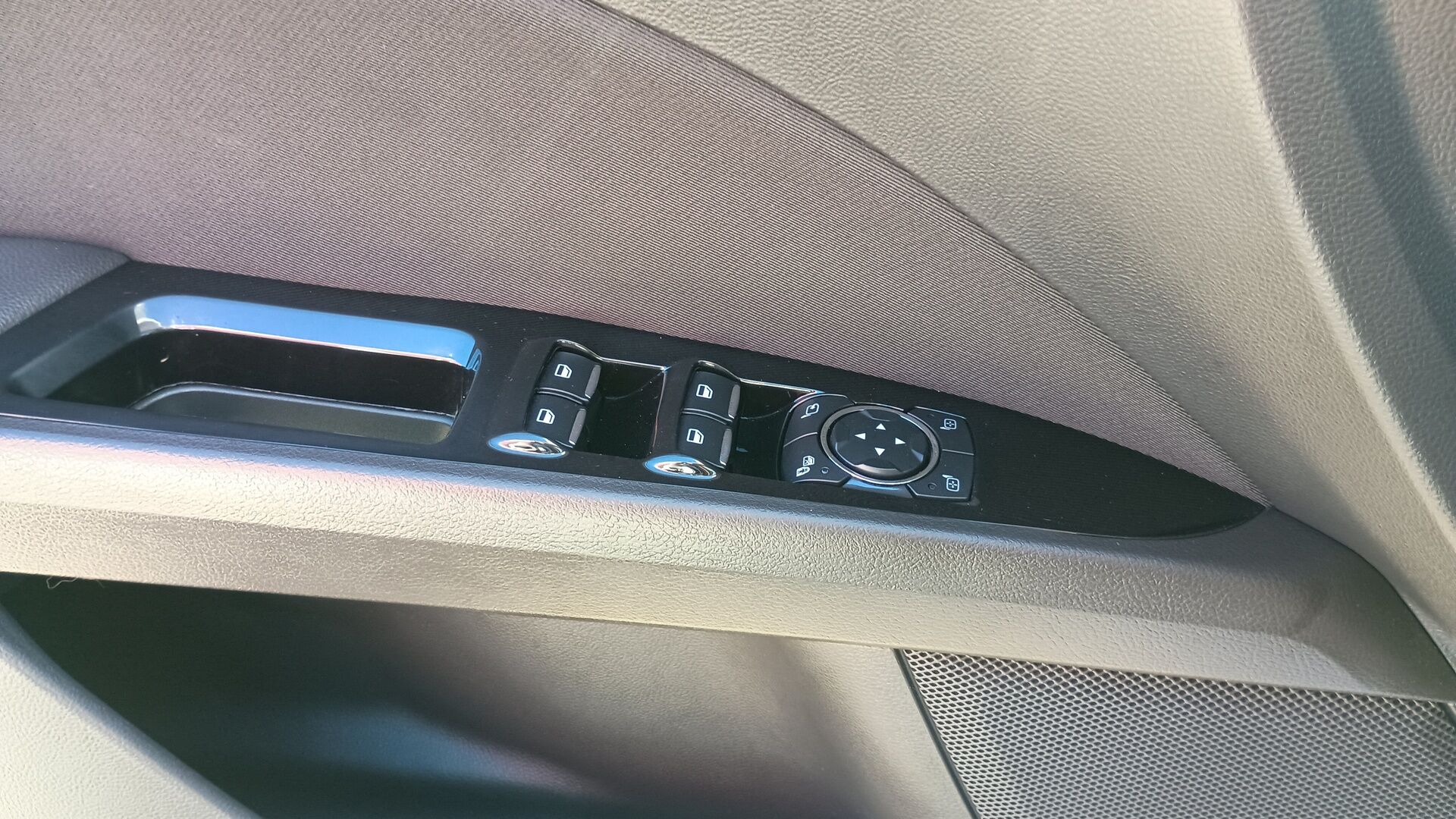 Billede af Ford Mondeo 1,5 EcoBoost Titanium Attack 160HK Stc 6g Aut.