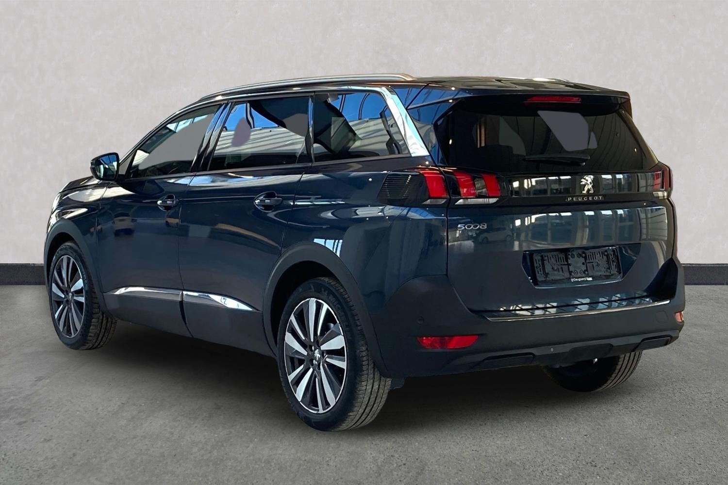 Billede af Peugeot 5008 1,2 PureTech Allure EAT8 130HK 5d 8g Aut.