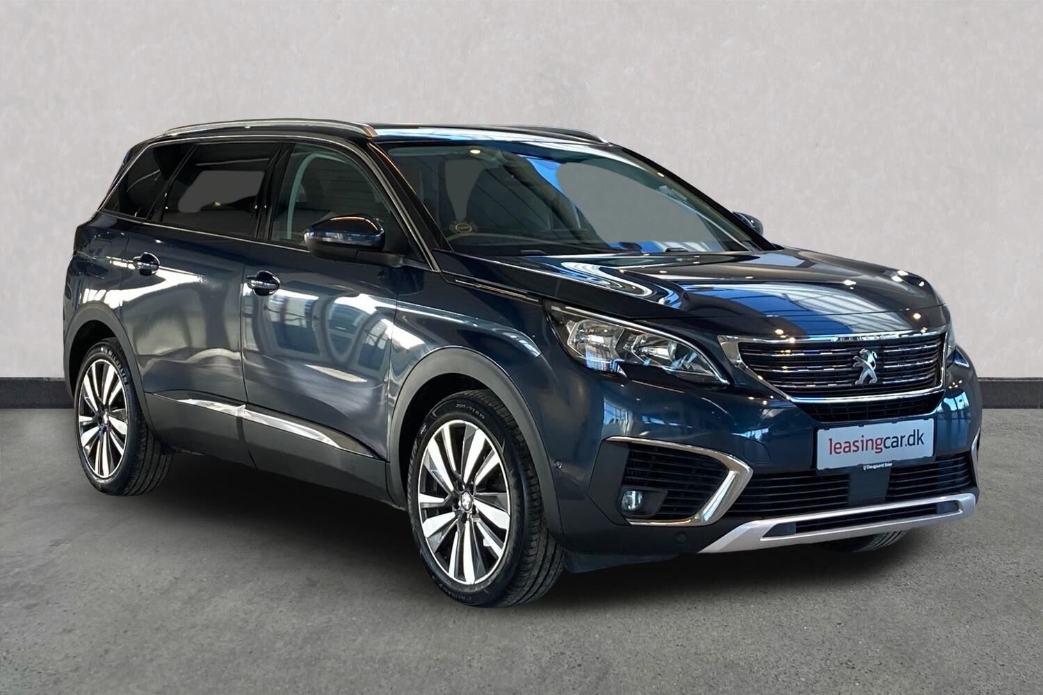 Billede af Peugeot 5008 1,2 PureTech Allure EAT8 130HK 5d 8g Aut.