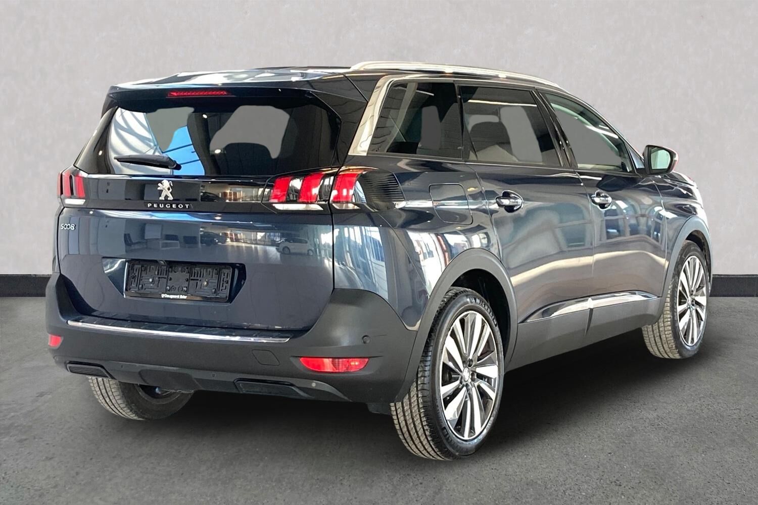 Billede af Peugeot 5008 1,2 PureTech Allure EAT8 130HK 5d 8g Aut.
