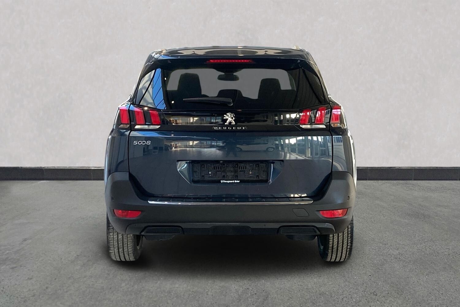 Billede af Peugeot 5008 1,2 PureTech Allure EAT8 130HK 5d 8g Aut.