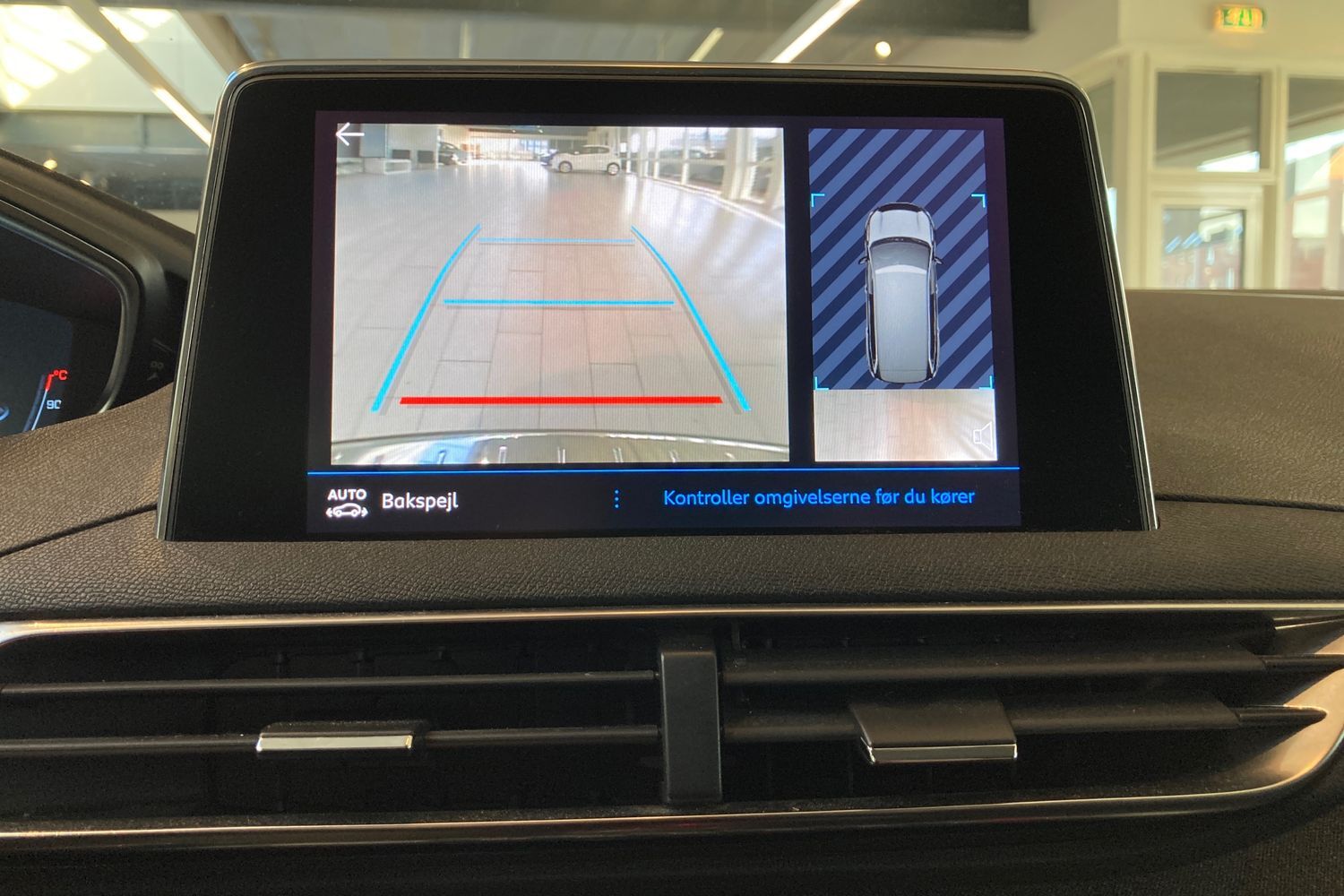 Billede af Peugeot 5008 1,2 PureTech Allure EAT8 130HK 5d 8g Aut.