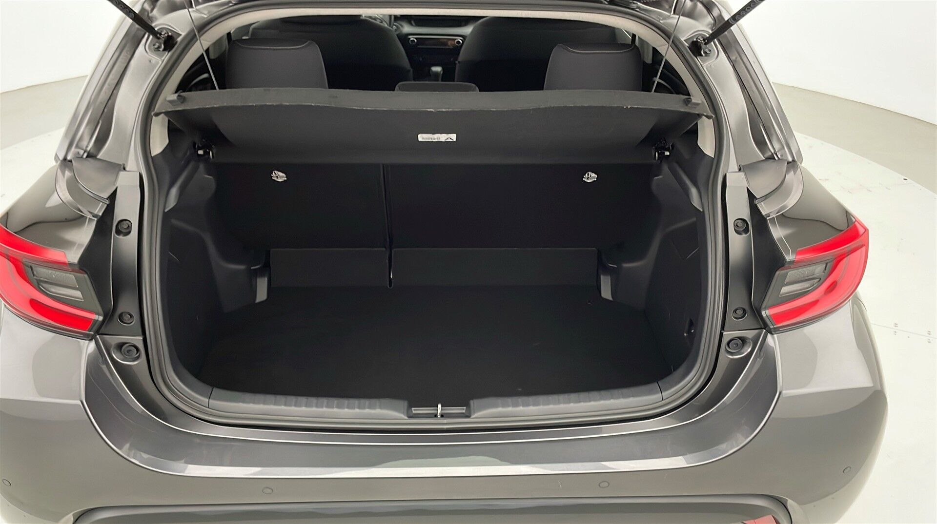 Billede af Toyota Yaris 1,5 Hybrid Style Technology 116HK 5d Trinl. Gear