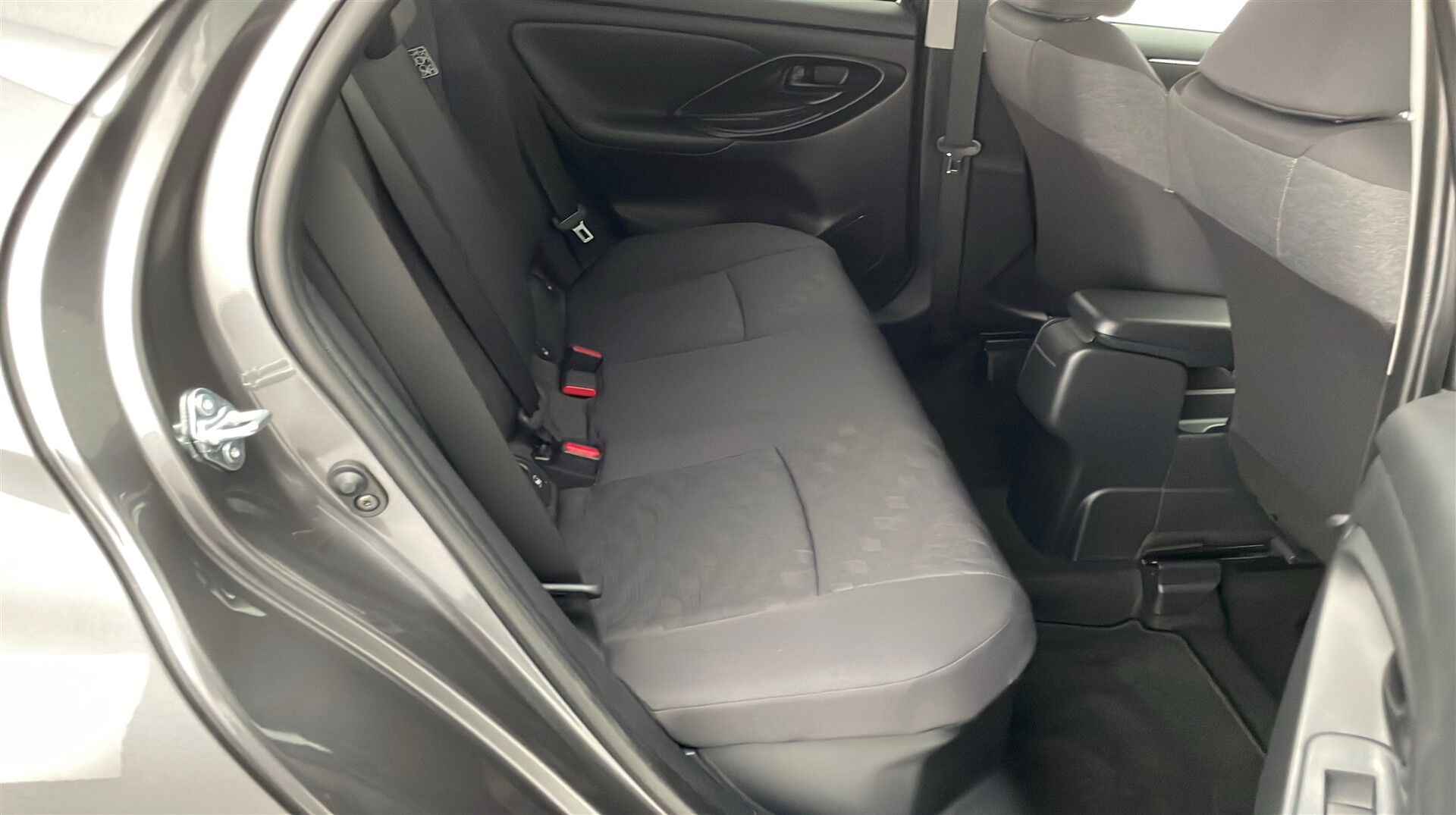 Billede af Toyota Yaris 1,5 Hybrid Style Technology 116HK 5d Trinl. Gear