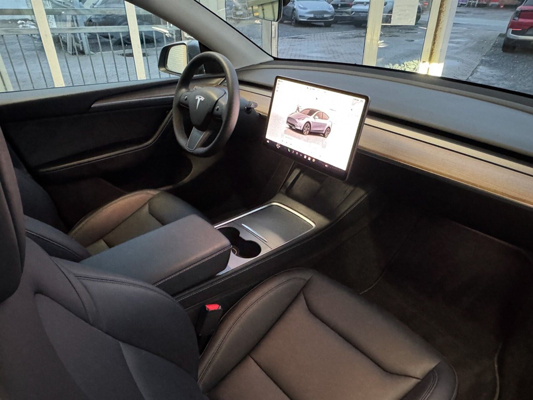 Billede af Tesla Model Y EL RWD 299HK 5d Aut.