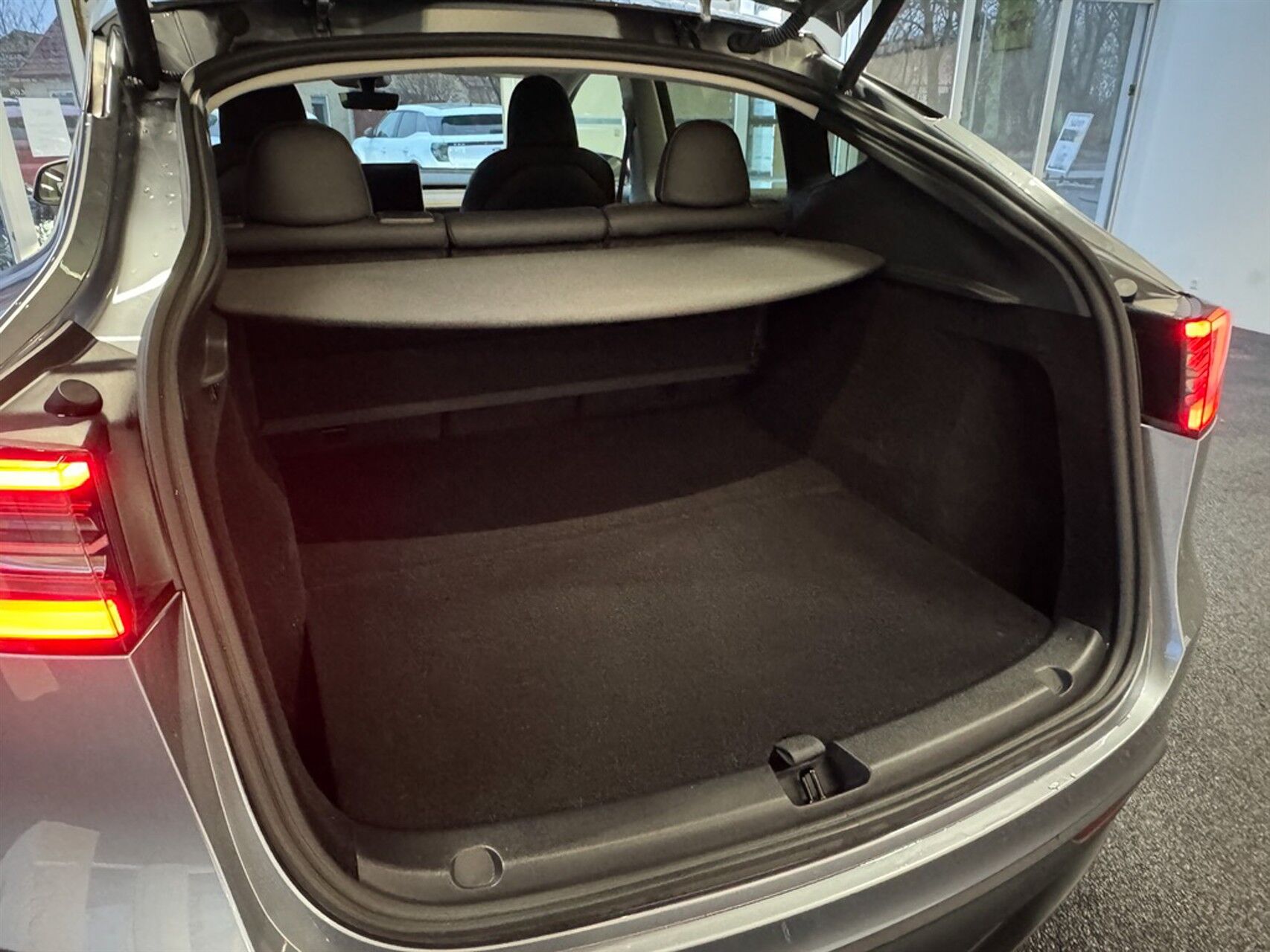 Billede af Tesla Model Y EL RWD 299HK 5d Aut.