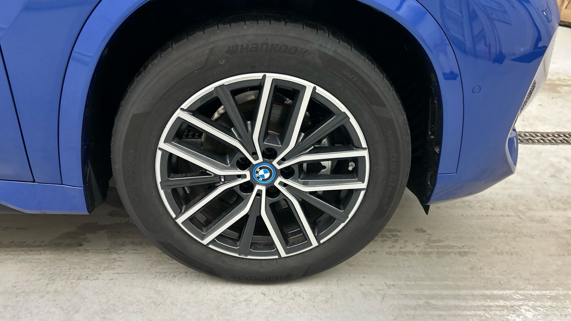 Billede af BMW iX1 eDrive20 EL M-Sport 204HK 5d Aut.
