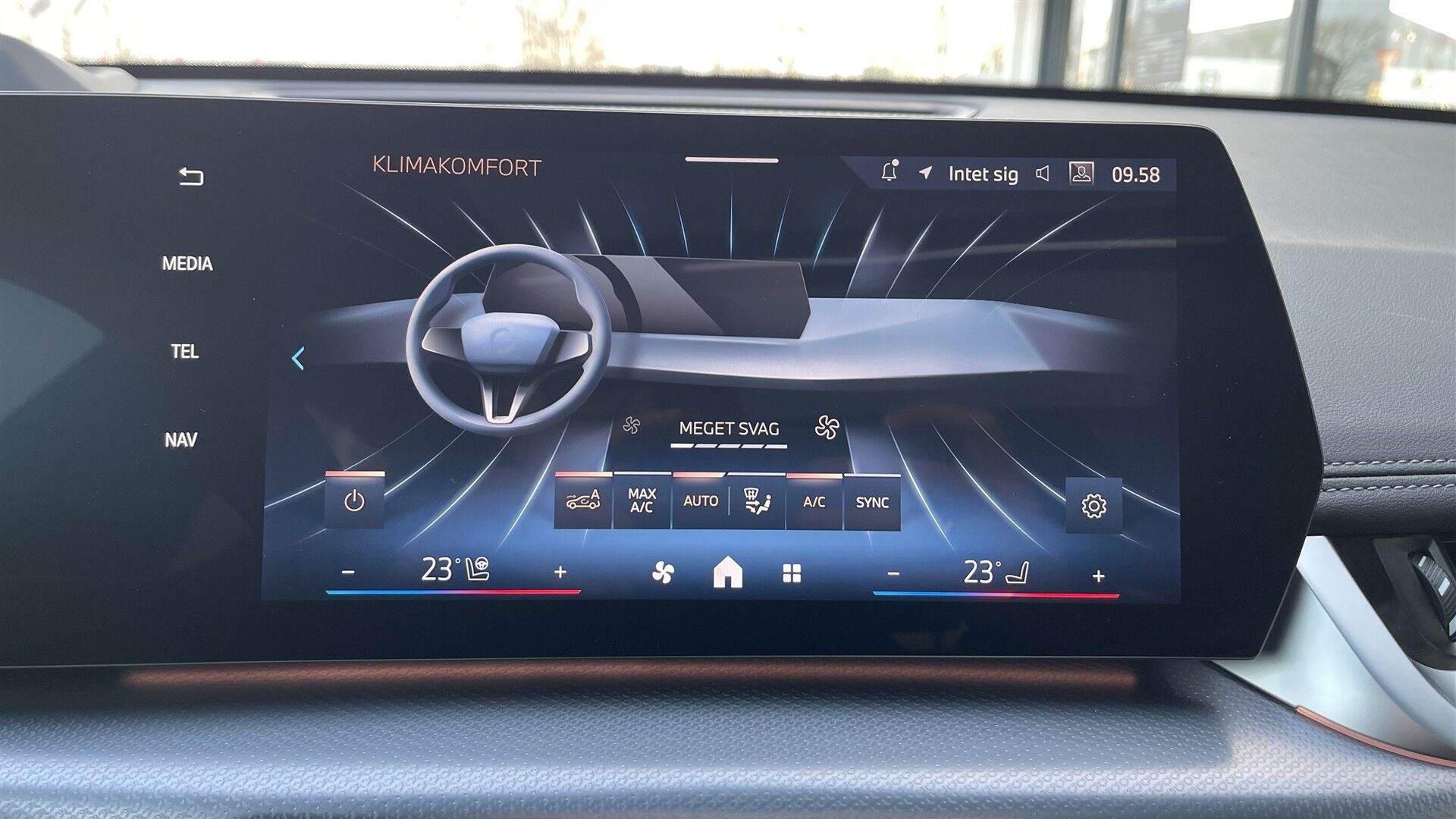 Billede af BMW iX1 xDrive30 Fully Charged M Sport 313HK 5d Aut. 